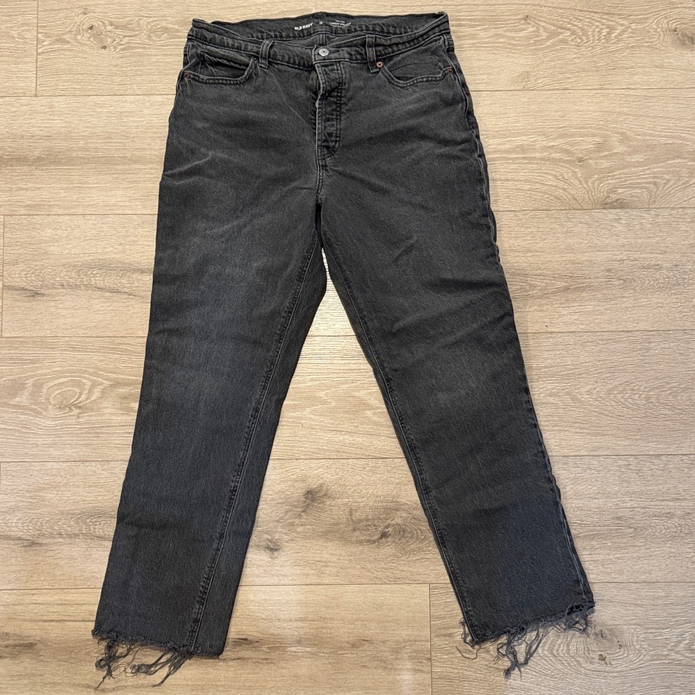 Old Navy Charcoal Ankle Jeans with Frayed Hem